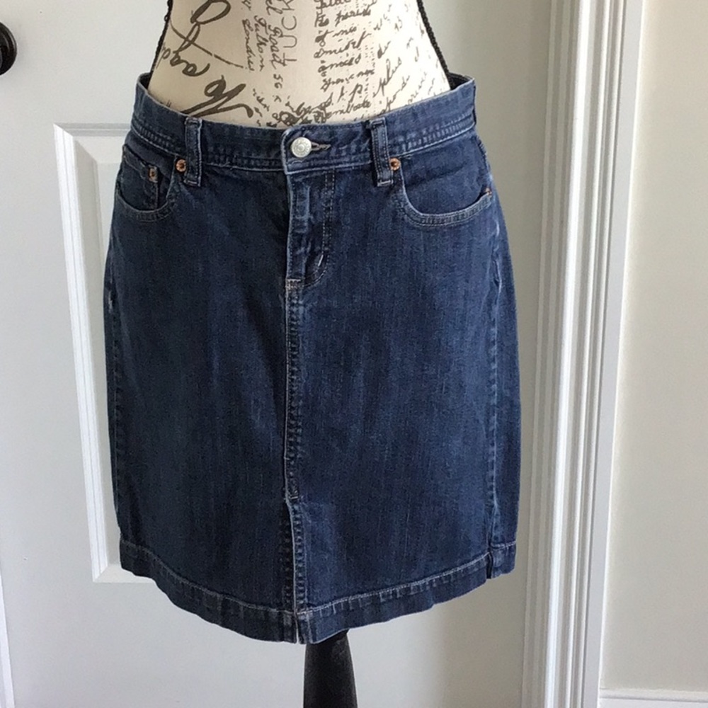 Vintage Gap Denim mini jean skirt with pockets Sz 6